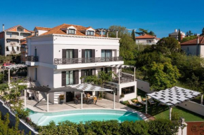Stunning Villa Scorpaena with swimming pool